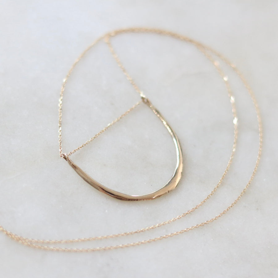 14K Gold Ripple U-shape Medium Necklace