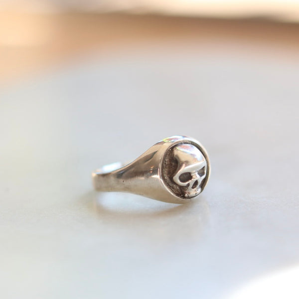 Skull Signet Ring – Written by Forest
