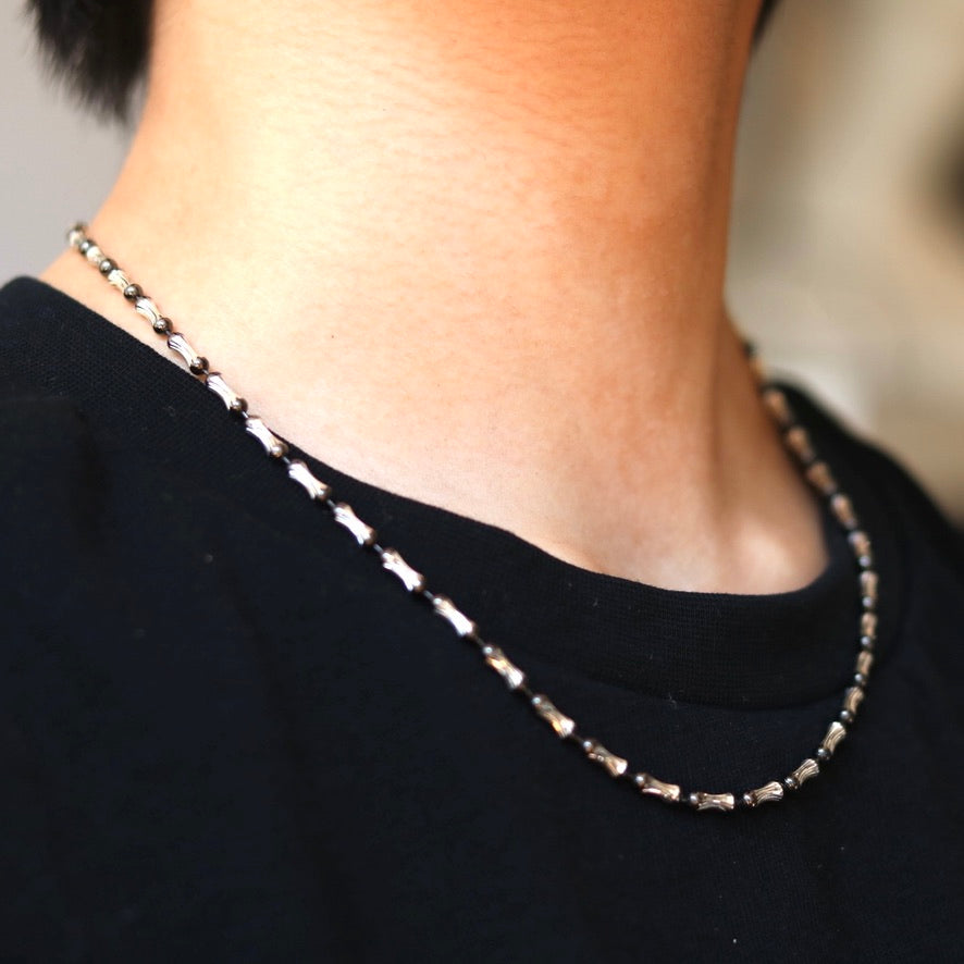 Black and White Silver Chain Necklace
