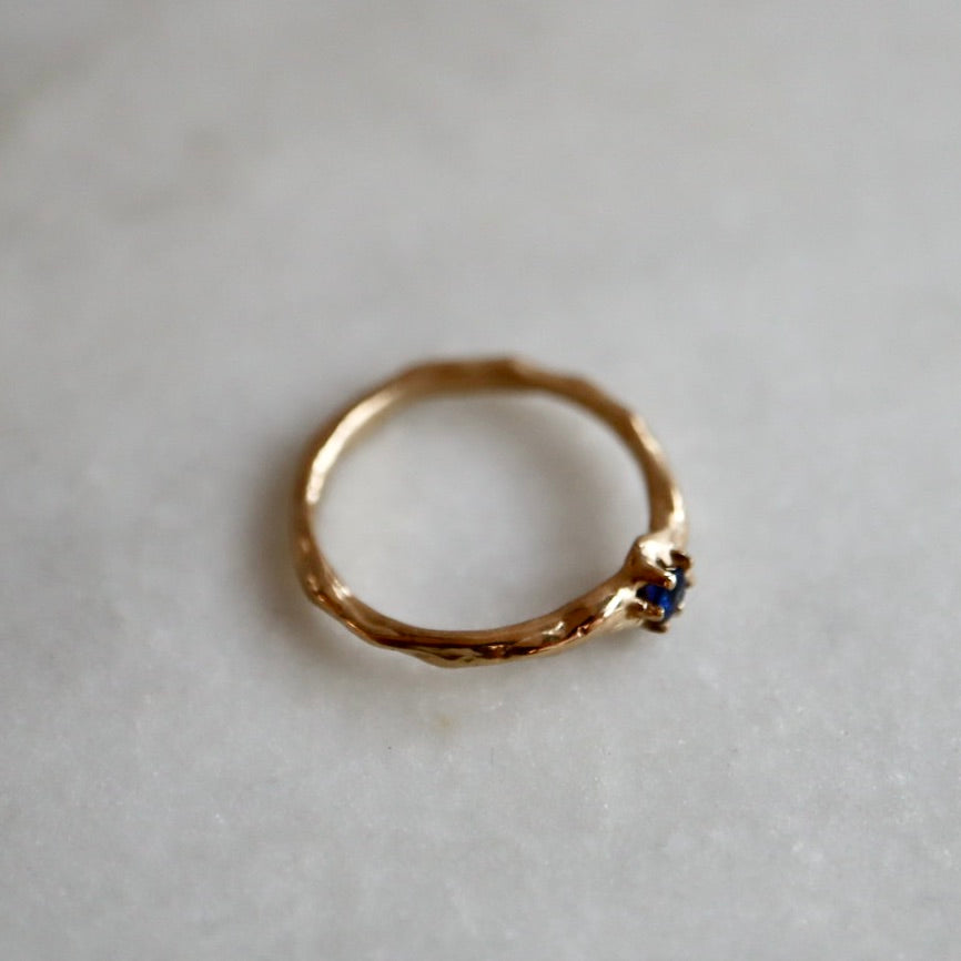 Sapphire Contrail Ring