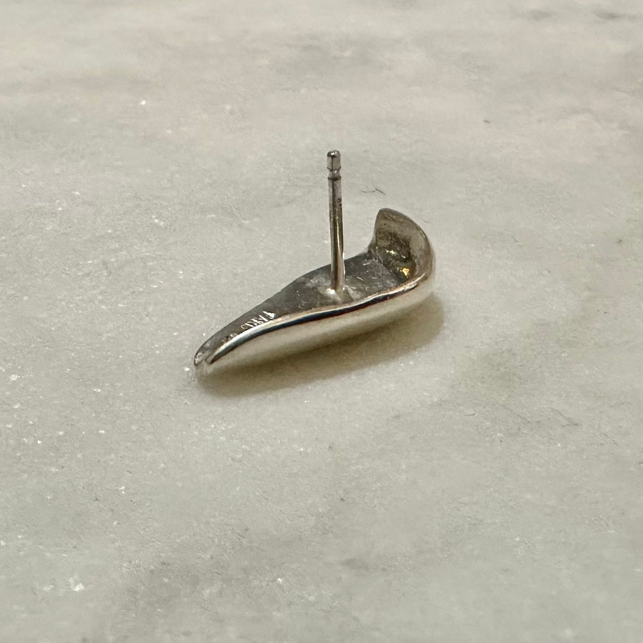 Single Cap Earring (Bronze or Silver)