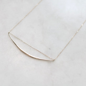 Ripple Pointed-End Bar Necklace Silver