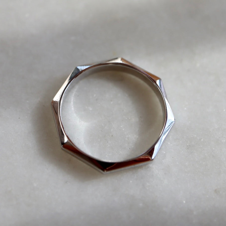 Nut Band Ring
