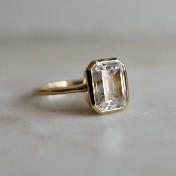Kura Bezel Set Lab-Grown Moissanite Ring