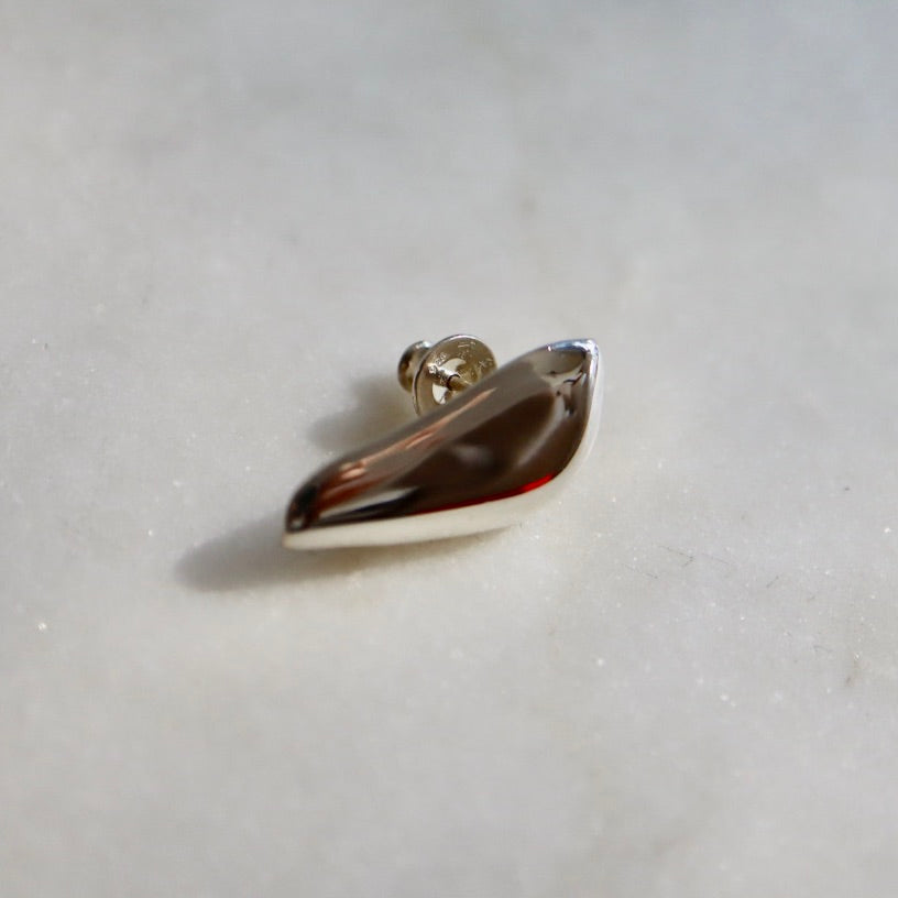 Single Cap Earring (Bronze or Silver)
