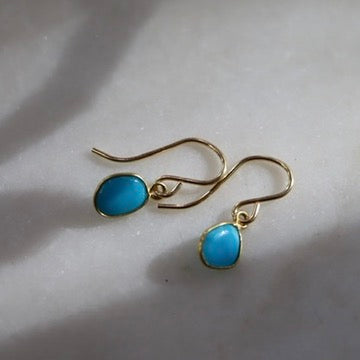Organic Shaped Turquoise Dangling Earrings in 18K gold
