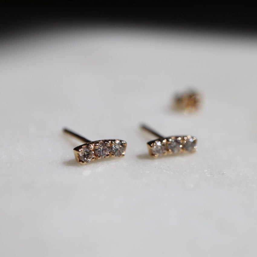 Curved Tatte Earring, Choice of Ruby, Diamond or Emerald