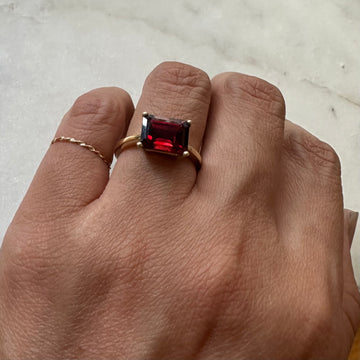 Bordeaux Garnet Ring