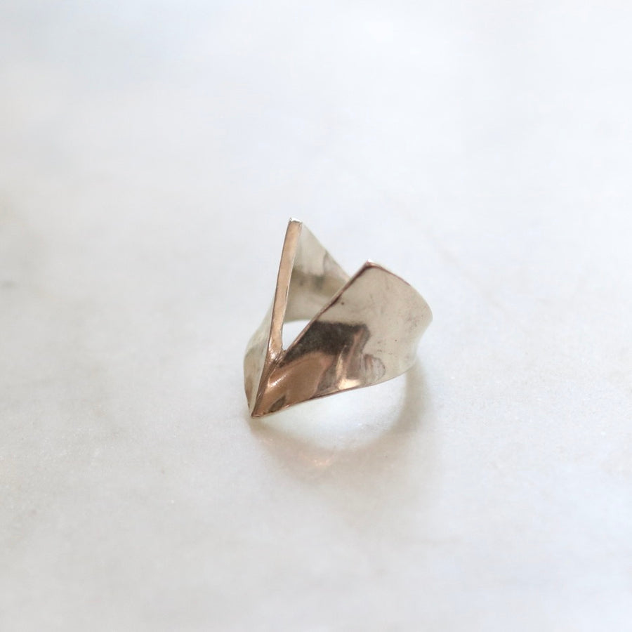 Silver Sharp V Ring