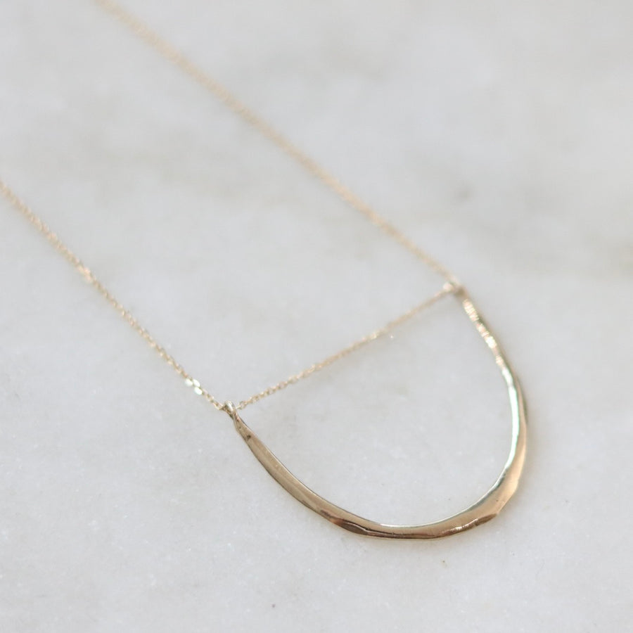 14K Gold Ripple U-shape Medium Necklace