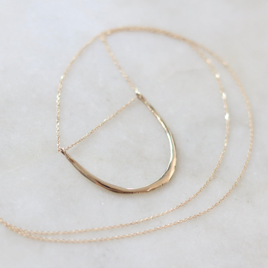 14K Gold Ripple U Medium Necklace