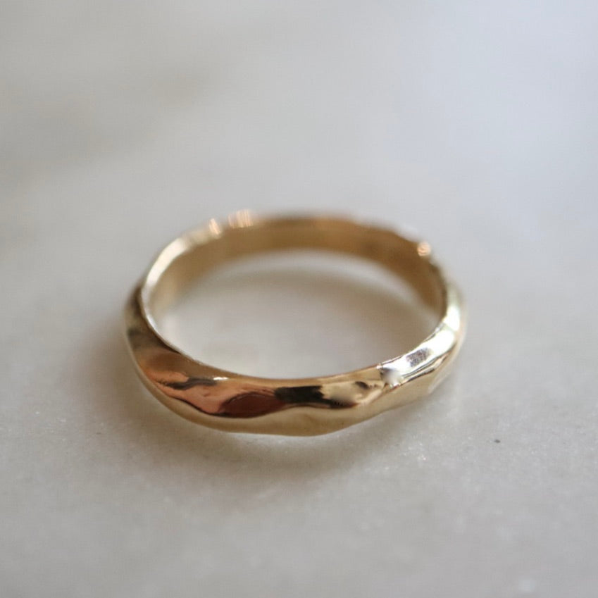 Contour Ring