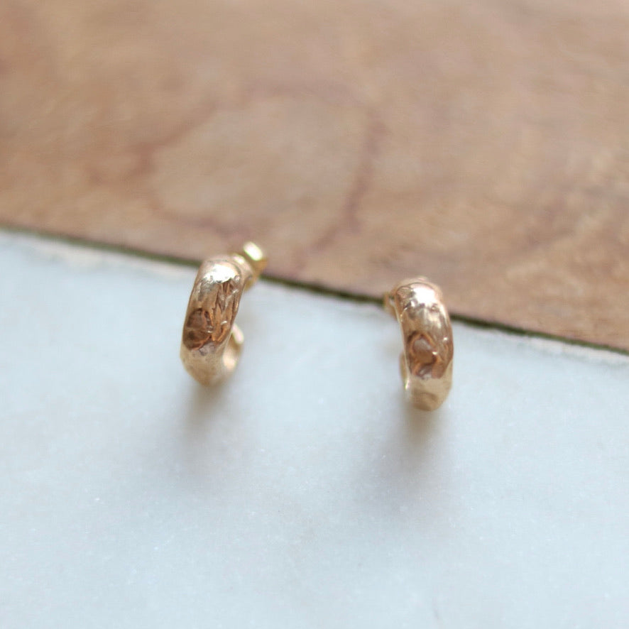 Gion Gold Hoop Earrings