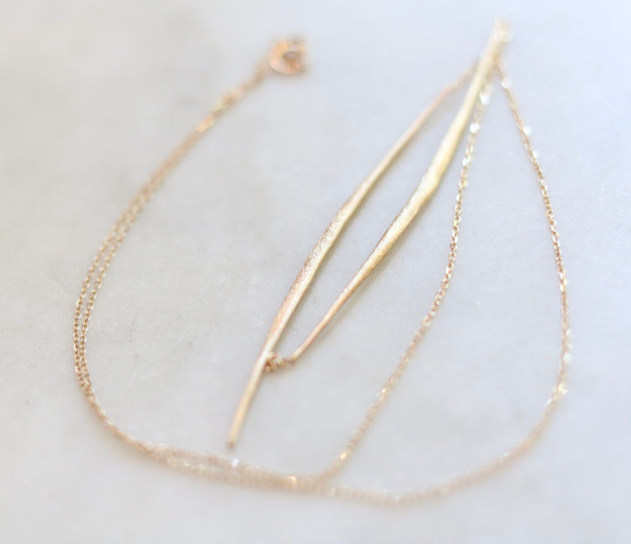 Ripple V-necklace 14K Gold