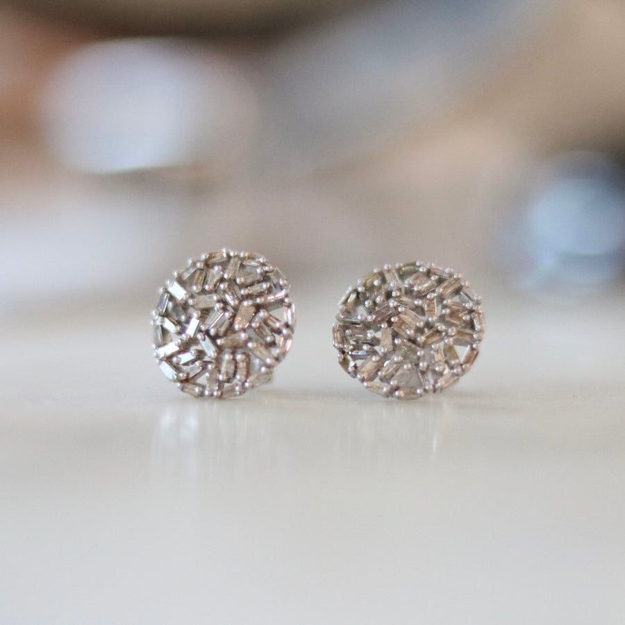 Gray Baguette Diamond Round Earrings