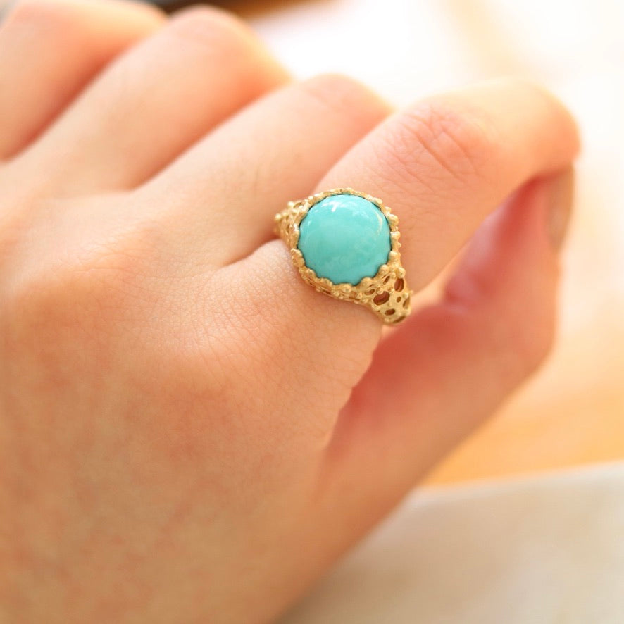 Turquoise Cabochon Lacy Ring