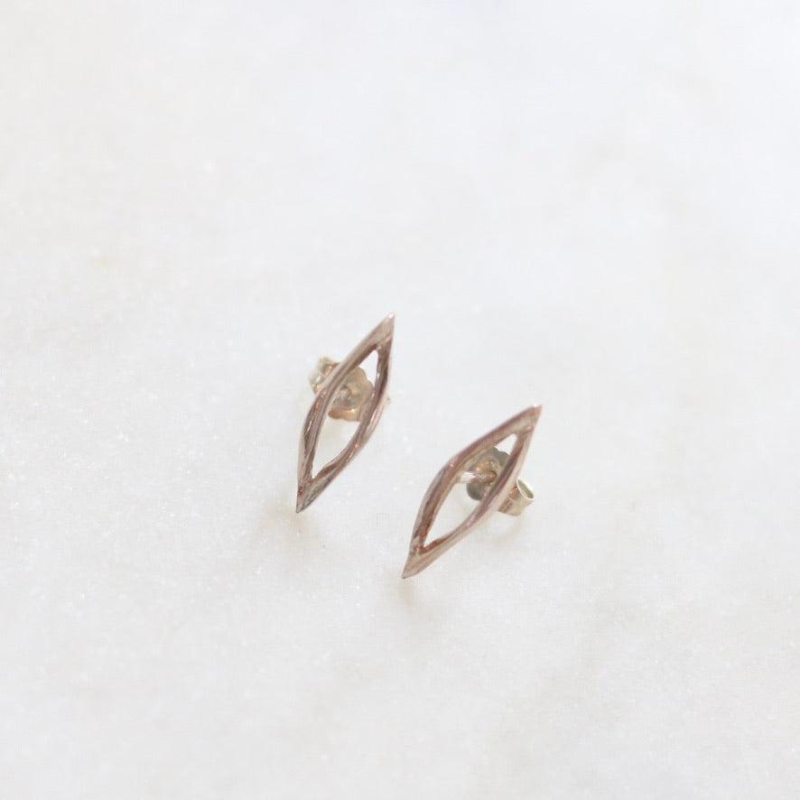 Silver Open Tsubasa Stud Earrings