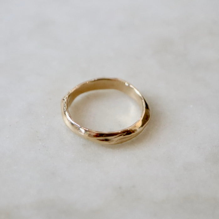 Contour Ring