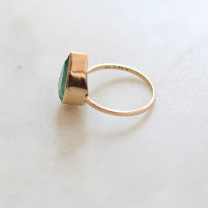 Pear Emerald Ring
