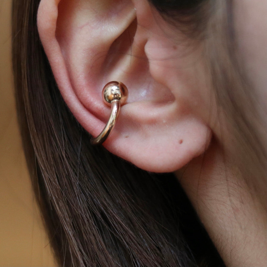 Single Dot Ear Cuff