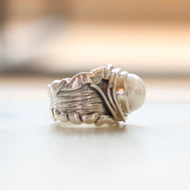 Ethnic Carving Pearl Ring