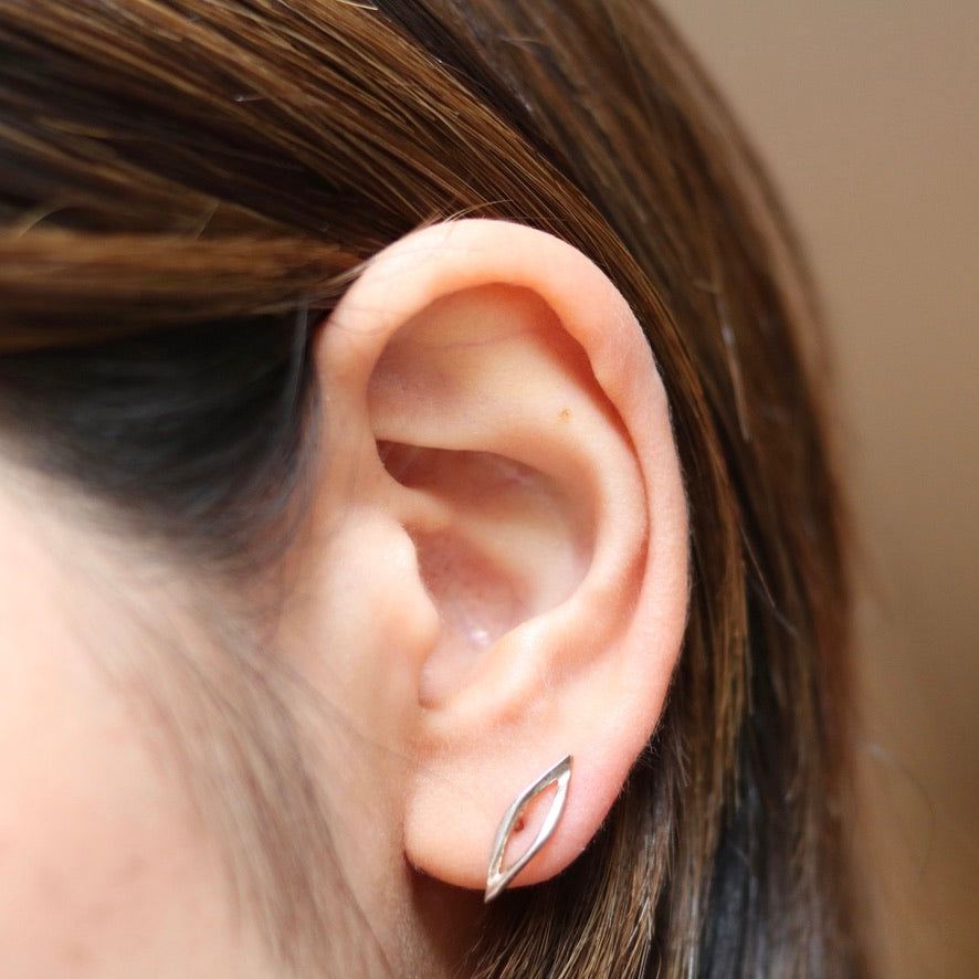 Silver Open Tsubasa Stud Earrings