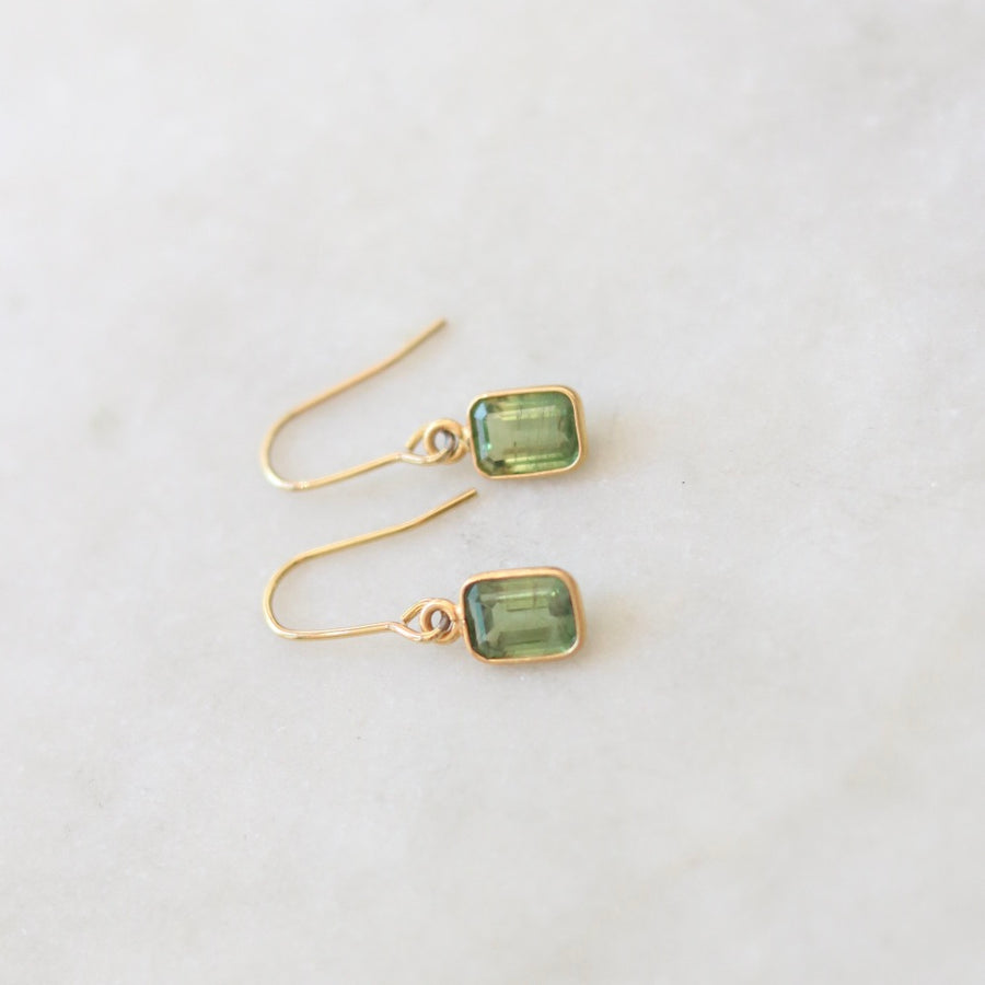 18K Gold and Green Sapphire Rectangle Earrings