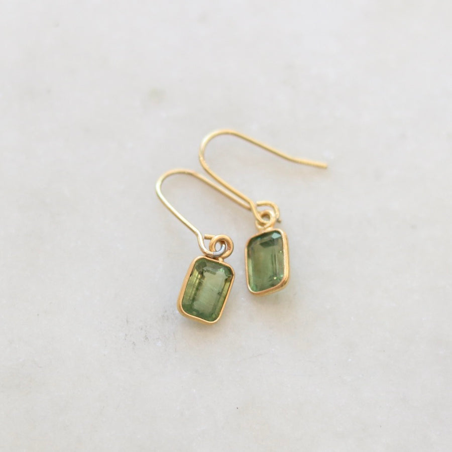 18K Gold and Green Sapphire Rectangle Earrings