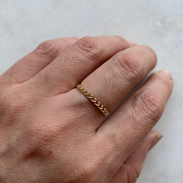 Gold Chain Link Band