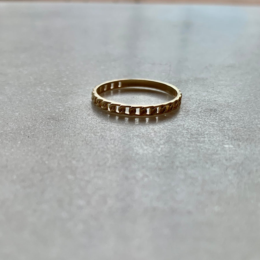 Gold Chain Link Band