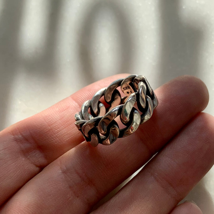 Wide Cuban Chain Ring – Written by Forest