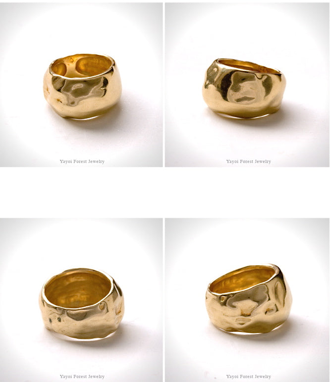 Wide Fluid Ring Gold