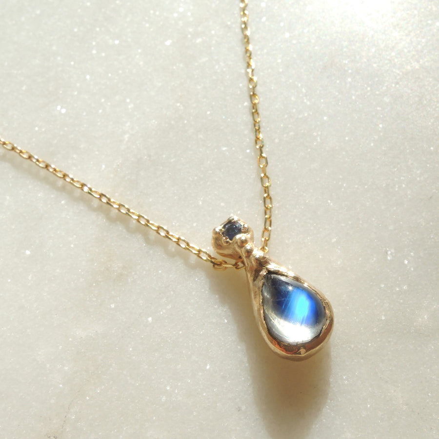 Starly Night Moonstone Necklace
