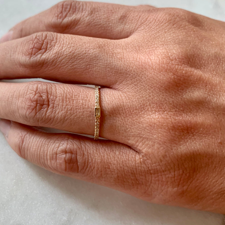 Mikage Baguette Diamond Band