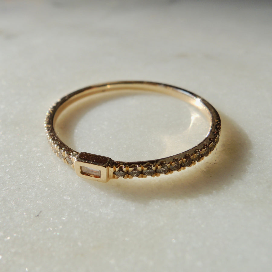 Mikage Baguette Diamond Band