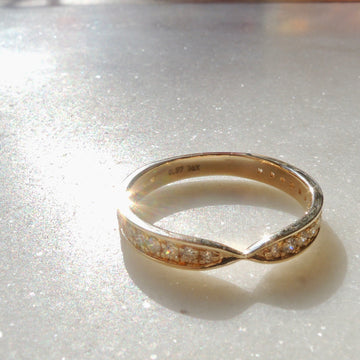 Cross Over Diamond Ring